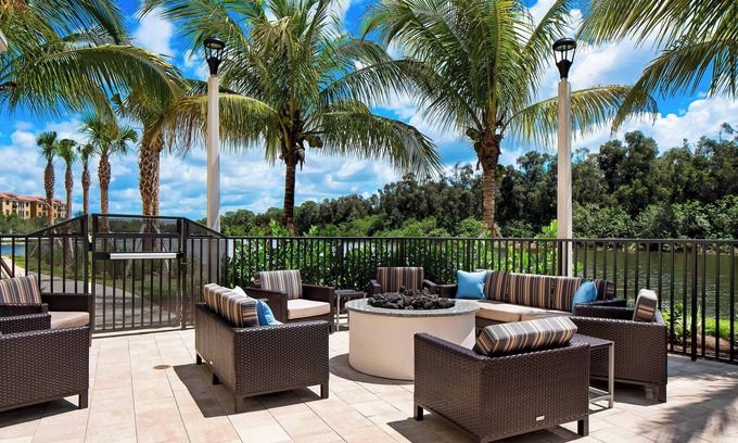 Estero Hotel | TownePlace Suites by Marriott Fort Myers Estero