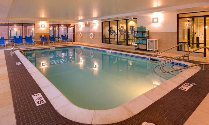 West Omaha Hotel | TownePlace Suites by Marriott Omaha West