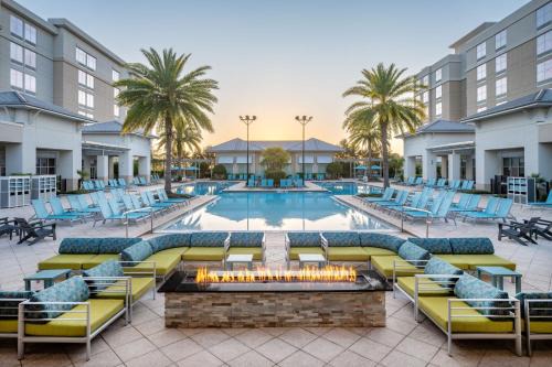 Florida Central Atlantic Coast Hotel | TownePlace Suites Orlando at FLAMINGO CROSSINGS® Town Center/Western Entrance
