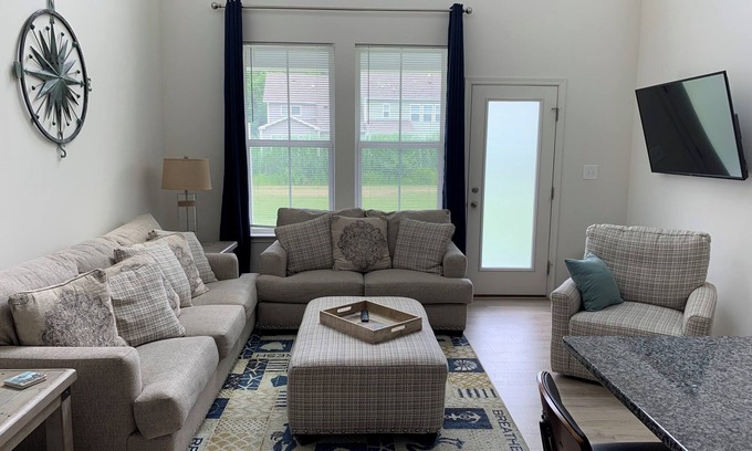 Millville Casa | Townhome in Bishop's Landing 10 min from beach