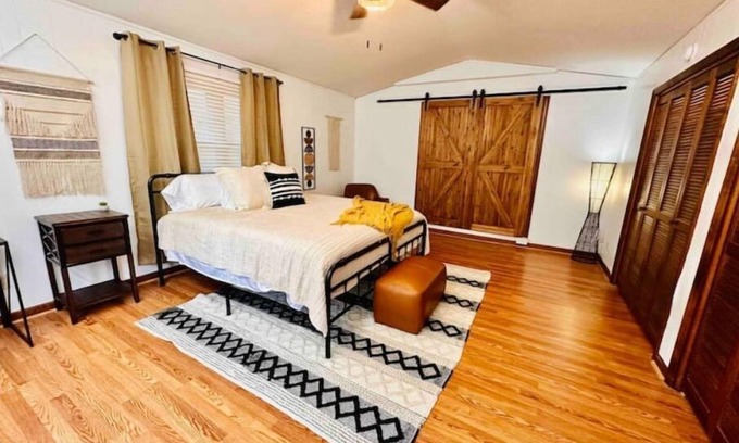 Elizabethton Condominio | Townhome in Elizabethton, TN near Tweetsie Trail
