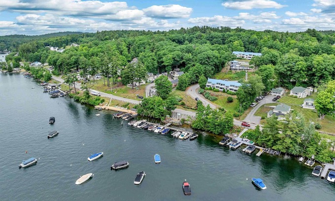 Laconia Casa | Townhome w/ amazing Paugus Bay - Lake Winnipesaukee - Views