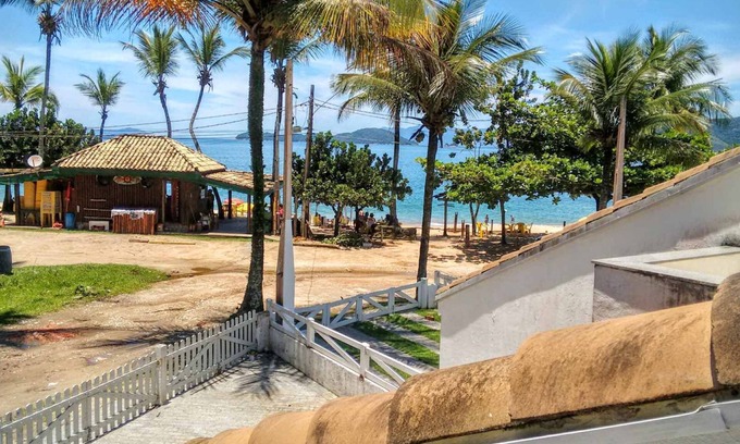 Lazaro Casa | Sobrado frente al mar en el Lázaro - Playa de la Sununga. Ubatuba