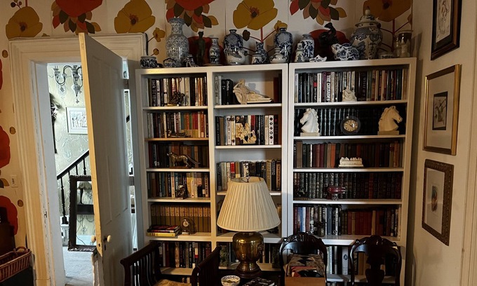 Auburn Casa | Townhouse in the Heart of History Soaked Upstate NY Town.