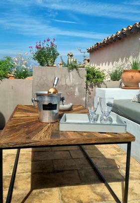 Mougins Town Centre Apartamento | TOWNHOUSE MOUGINS in the old village, fantastic view, sea and mountains