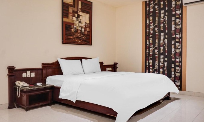 Old Jakarta Hotel | Townhouse OAK Bi Executive