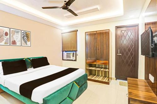 Varanasi Hotel | Townhouse Oak Shri Vimaleshwar Mahadev Temple