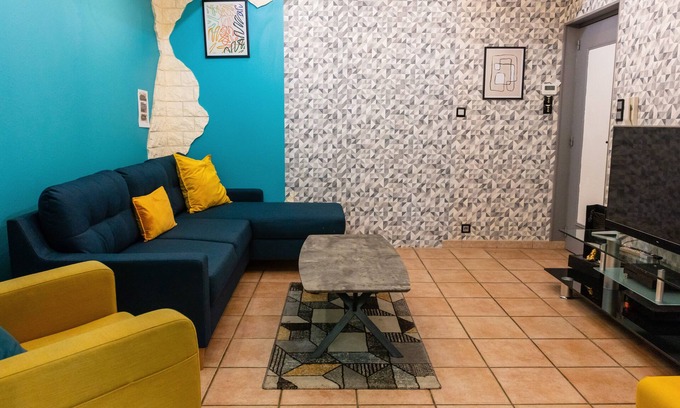 Saint-Pol-sur-Mer Casa | TOWNHOUSE WITH GARDEN NEAR STATION