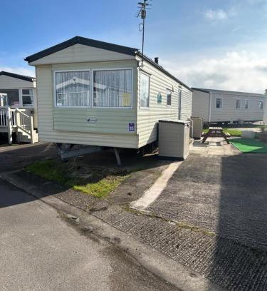 Towyn Casa | Towyn 95 Golden Gate Rentals