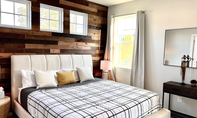 Durham Casa | TPV - Buckingham - 10 mins - Airport/Duke/Downtown