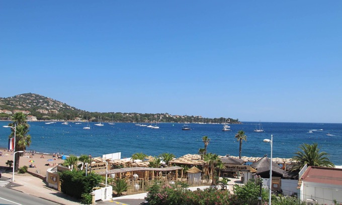 Agay Apartamento | Très bel appartement 2 pièces proche de la mer et de toutes commodités
