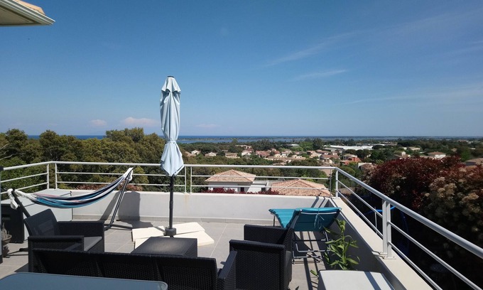 Biguglia Apartamento | Très bel Appartement Grande Terrasse vue mer et Montagnes