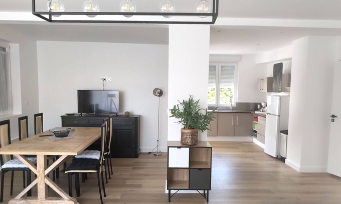 Bretteville-sur-Odon Apartamento | Très Spacieux F3 Avec Terrasse et Jardin