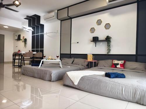 Shah Alam Apartamento | TR12 tulip elmina 5pax Big cinema movie 1 free parking