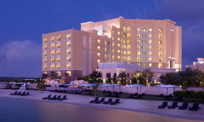 Al Maqta Hotel | Traders Hotel, Abu Dhabi