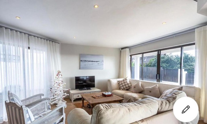 Saint Francis Bay Casa | Tradewinds