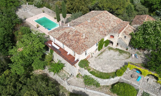 Ferrieres-les-Verreries Otro | Traditional renovated farmhouse in the heart of nature - charm, calm and authenticity