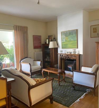 Neo Psychiko Apartamento | Traditional And Spacious Apartment In Neo Psychiko