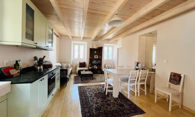 Liapades Casa | Traditional Detached Corfu House, 50m to village square