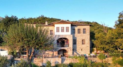 Albania Casa | Traditional GuestHouse Permet