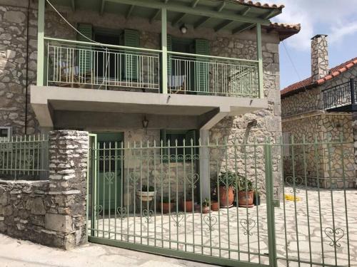 Kavallos Casa | Traditional Stonehouse in Kavalos