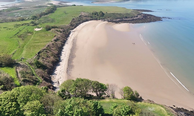 Dulas Cabaña | Traeth Ora