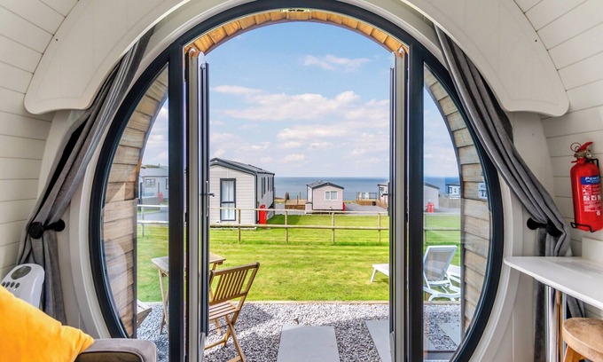 Gwbert Cabaña | Traeth Pod - UK46077