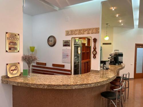 Constanta Hotel | Traian Residence Near Neversea Beach, Constanța