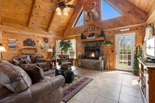 Branson Cedars Casa | Trail's End Cabin