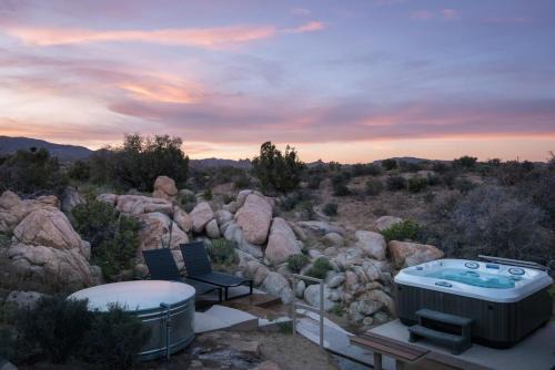 Pioneertown Casa | Trails End Modern - Pioneertown In The Boulders