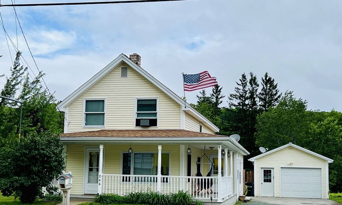 Berlin Casa | Trailside Retreat a Private Home in Berlin NH on the ATV shared route