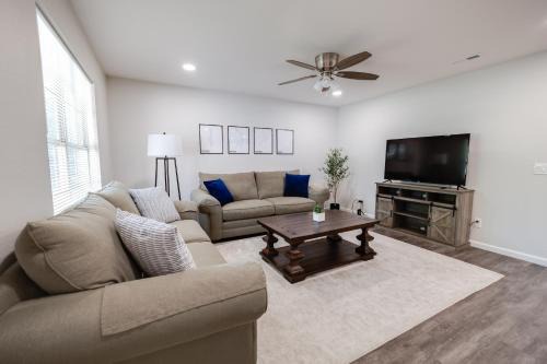 Bentonville Apartamento | Trailside Townhouse - Close to Downtown & Bike Trails