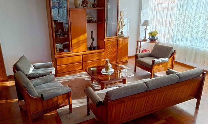 Parroquia Celiano Monge Casa | Tranquil 3-bedroom house with WiFi in Ambato