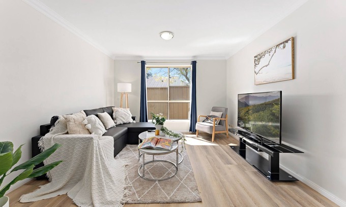 North Rocks Casa | Tranquil 3BR Getaway - Near Sydney & Shopping