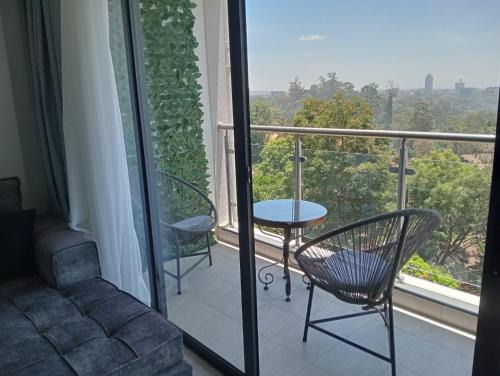 Kileleshwa Apartamento | Tranquil 7th floor Apartment near Art Caffe Market