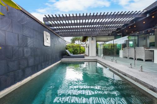 Mount Coolum Casa | Tranquil Beachside Retreat - Enquire for Long Stay Prices - 3 Bedroom Home