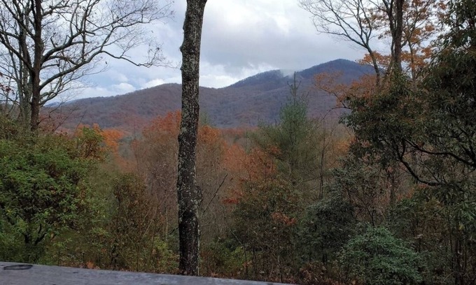 Blue Ridge Cabina | Tranquil cabin with AC in charming Blue Ridge
