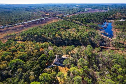 Theodore Casa | Tranquil Coden Retreat 10 Mi to Dauphin Island!
