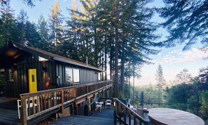 Cazadero Casa | Tranquil Designer Forest Retreat- hot tub, dog friendly, ocean view, sleeps 4
