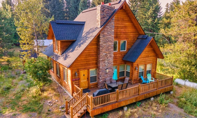 McCall Cabina | Mountain Air Getaway- The Tranquil Aspens