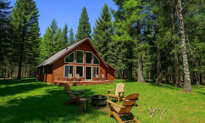 Tamarack Resort Cabina | Plácida Cabaña Junto al Lago (Dog-Friendly)