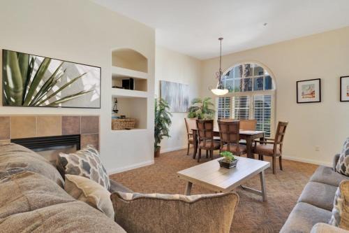 La Quinta Casa | Tranquil Ground Floor Villa in Heart of LQ #A