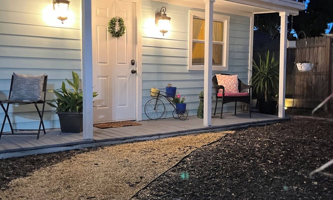Port Tampa City Cabaña | Tranquil Guesthouse Hideaway (Near MacDill AFB)