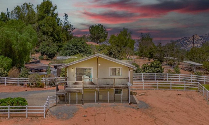 Rainbow CDP Otro | Tranquil Hideaway with Mountain Views