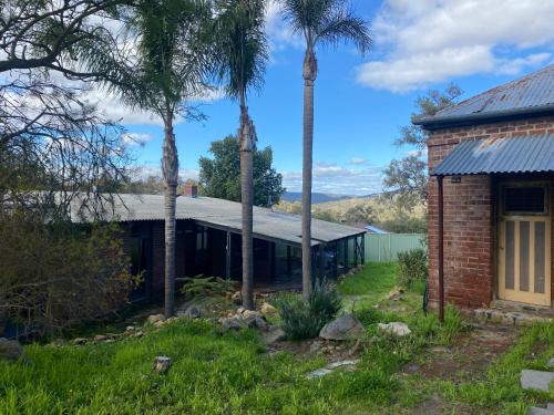 Helena Valley Casa | Tranquil home in hills with city views