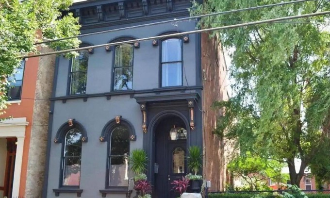 Cincinnati Cabaña | Tranquil In-Town Garden Carriage House, No pet fee