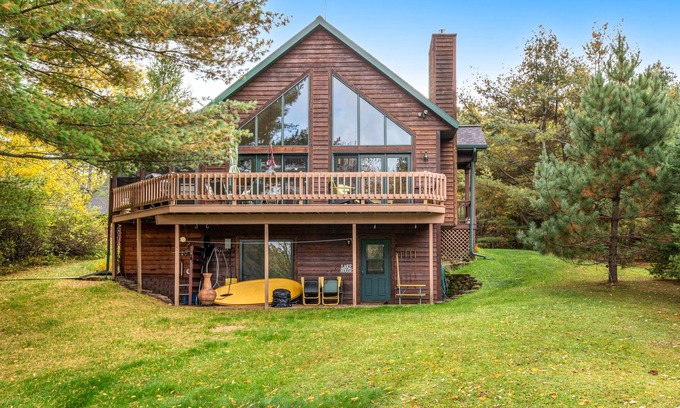 Woodruff Casa | Tranquil lakefront oasis with private dock, canoe, kayak, & three living areas