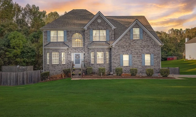 Hampton Casa | Tranquil Oasis in the Heart of The City