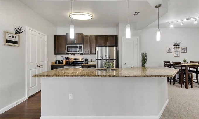 Ocoee Apartamento | Tranquil Oasis - Pool - Gym- Kid/Pet Friendly