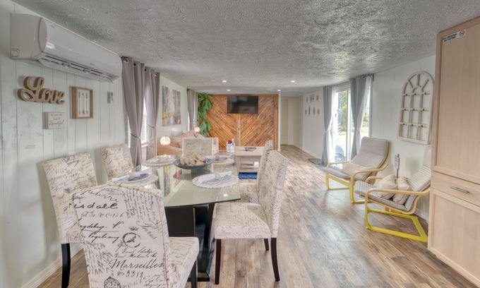 Southside Rural Community Casa | Tranquil Oasis, Private Entrance & Kitchen